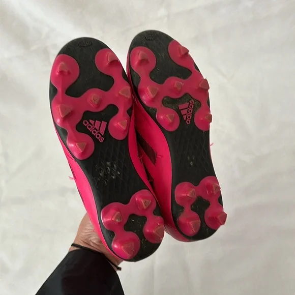 Adidas Soccer Cleats - Picture 4 of 4